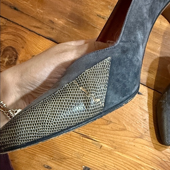 Yves Saint Laurent Elegant Velvet Grey and Faux snake skin Heels Size 8.5 N - Picture 3 of 13